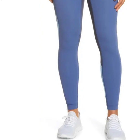 Pocket Jumpsuit - Picture 6 of 7